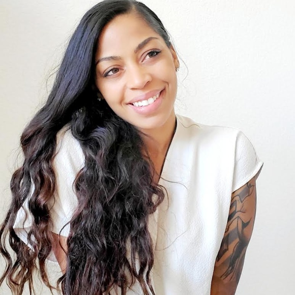 Meet your Posh Ambassador, Domonique - Picture 2 of 2